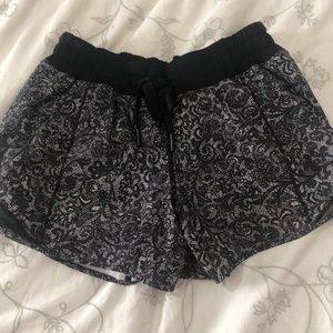 Lululemon Hotty Hot Shorts